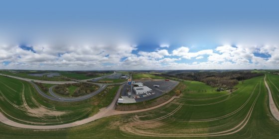 Play 'VR 360° - Shell Autohof Pörsdorf